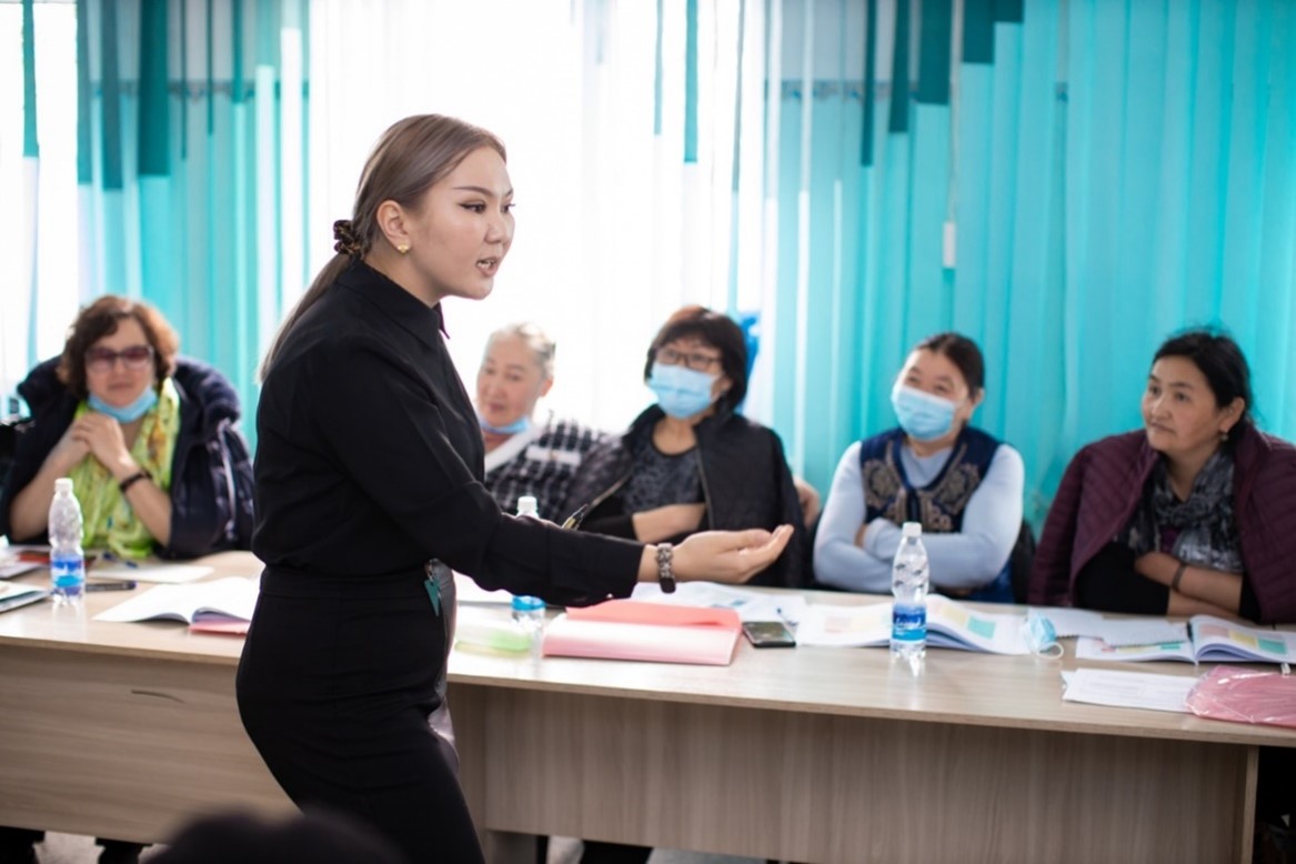 Aizharkyn Egembergieva, specialist of the Republican Center for Health Promotions and facilitator for the Interpersonal Communications training.